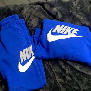 Royal blue boys Nike set